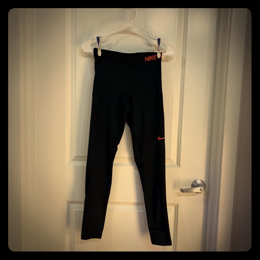 Nike Pro Hyperwarm tights